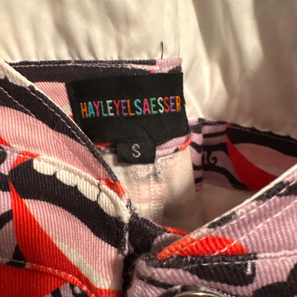 Fun lip pattern overalls new never worn no flaws at all size S - Picture 9 of 11